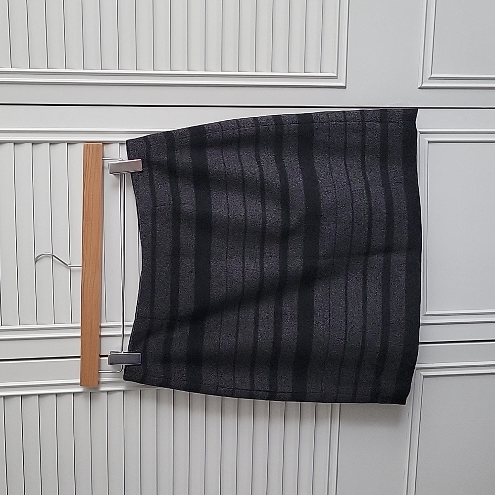 Banana Republic 4P, lined wool skirt